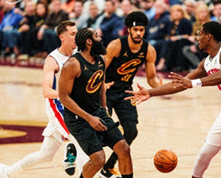 开云电子-带队8胜1负！成赢球风向标，哈登影响力真大，阿特金森也把话挑明